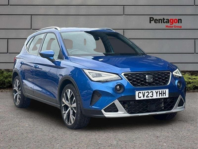 Blue Used 2023 Seat Arona Xperience Lux SUV | £17,995 (Fair price) - Image 1/4