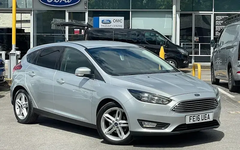 Used Ford Focus Zetec 125 HP (91 kW) 2016 Hatchback