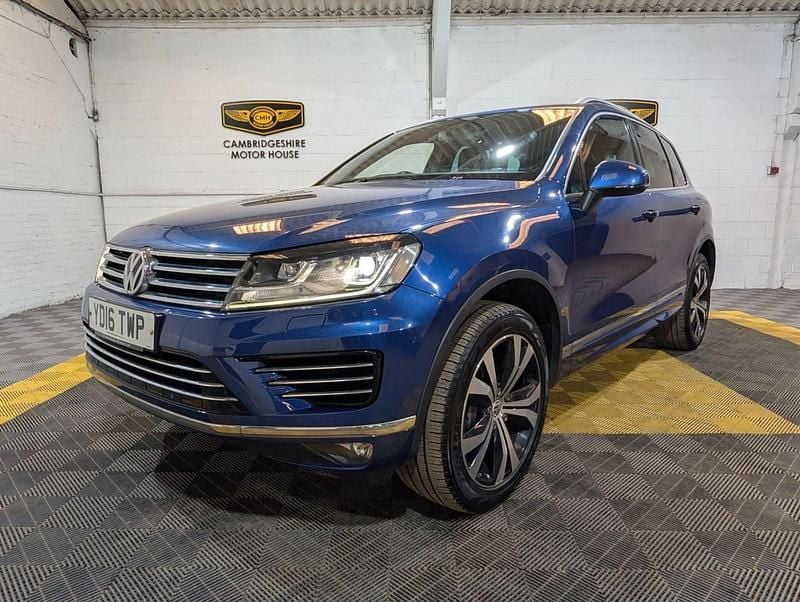 Used VW Touareg R-line 262 HP (192 kW) 2016 Blue SUV
