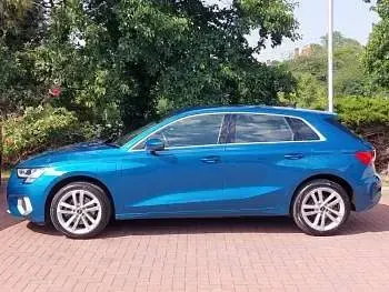 Used Audi A3 e-tron Sport 204 HP (150 kW) 2023 Blue Hatchback