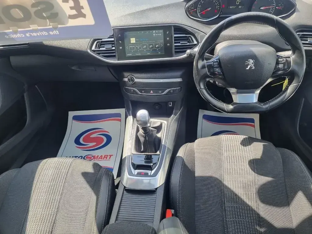 Used Peugeot 308 Allure 129 HP (94 kW) 2019 Black Estate