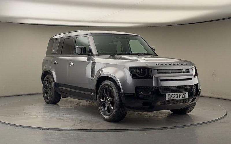 Used Land Rover Defender Dynamic 300 HP (220 kW) 2023 Eiger grey SUV