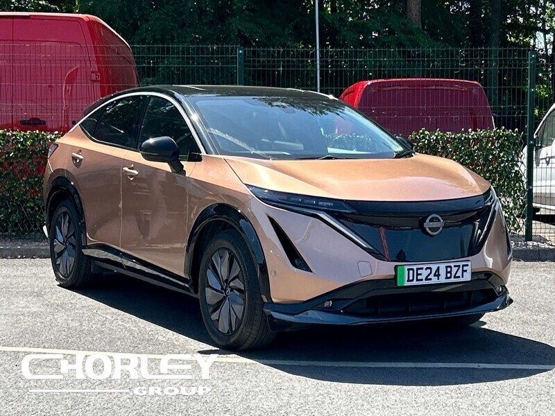 Bronze Used 2024 Nissan Ariya Evolve SUV | £29,332 (Good price) - Image 1/4