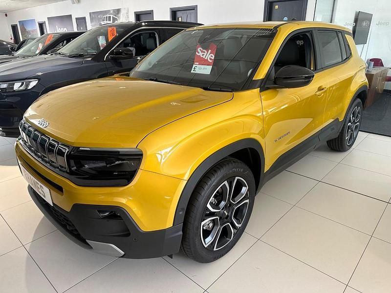 New 2025 Jeep Avenger Summit SUV | £22,995 (Fair price) - Image 1/4