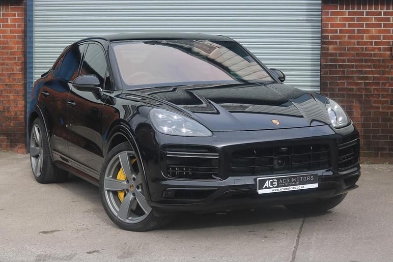 Used Porsche Cayenne Turbo E-Hybrid 2021 Black SUV