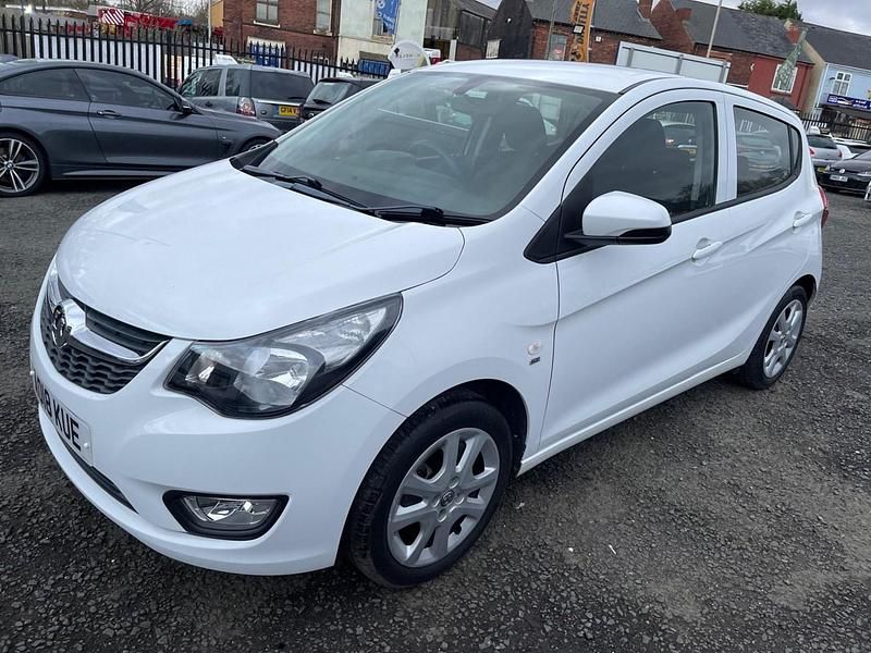 White Used 2018 Vauxhall Viva Hatchback | £4,495 (Super price) - Image 1/4