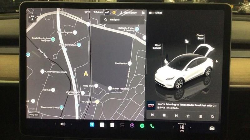 Used Tesla Model Y 282 kW (384 HP) 2022 White SUV