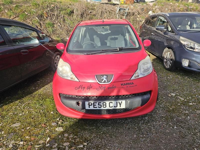 Used Peugeot 107 68 HP (50 kW) 2008 Red Hatchback