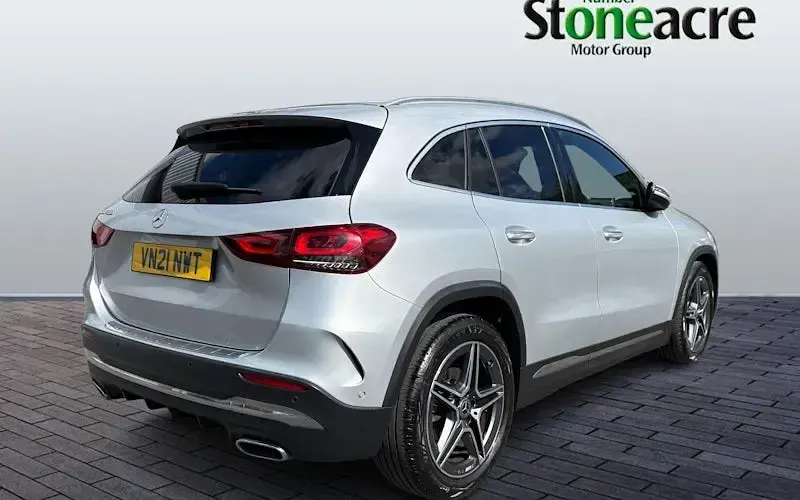 Used Mercedes GLA180 AMG Line Premium 136 HP (100 kW) 2021 Silver SUV