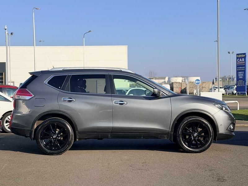 Used Nissan X-Trail Tekna 2017 Grey SUV