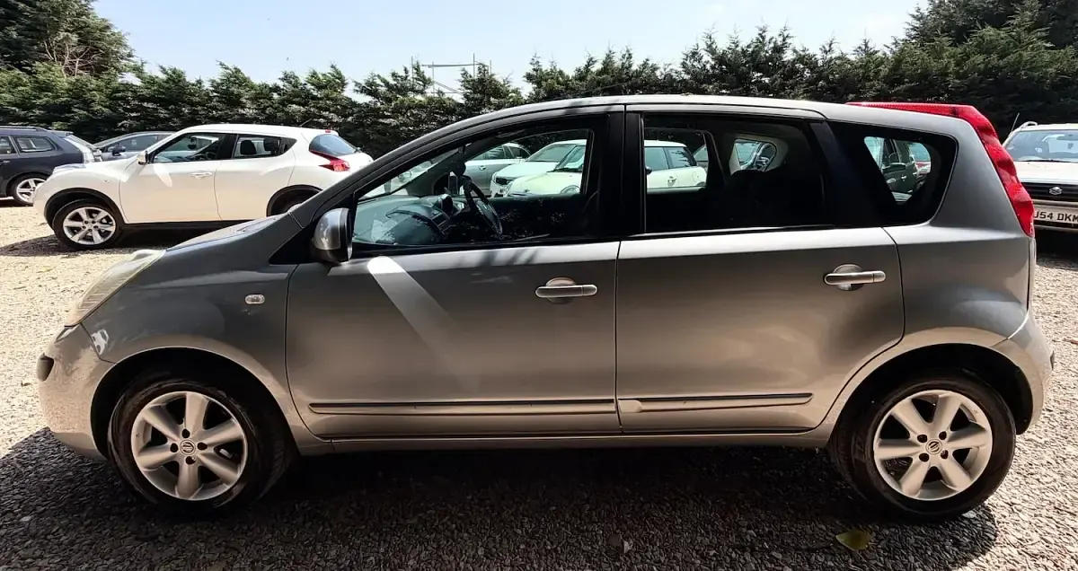 Used Nissan Note SE 88 HP (64 kW) 2007 Silver Hatchback