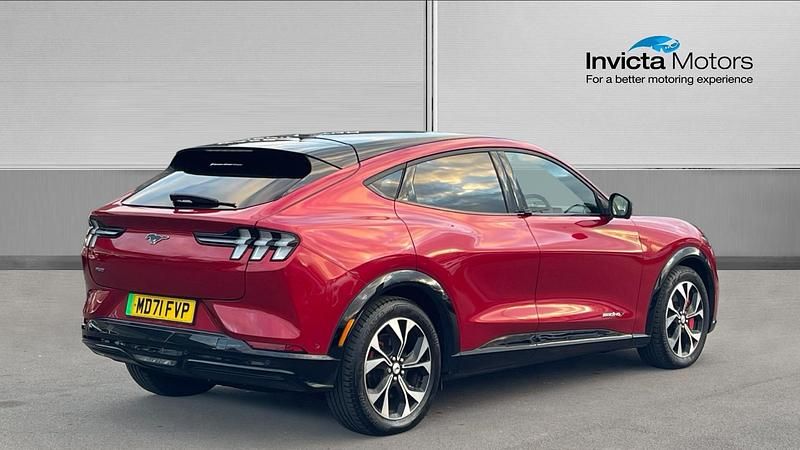 Used Ford Mustang Mach-E Extended Range 258 kW (351 HP) 2022 Red SUV