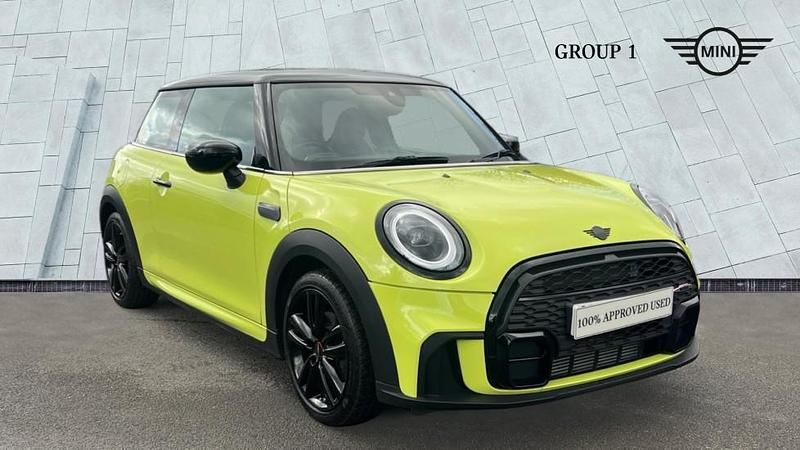 Used Mini Cooper Sport 136 HP (100 kW) 2023 Yellow Hatchback