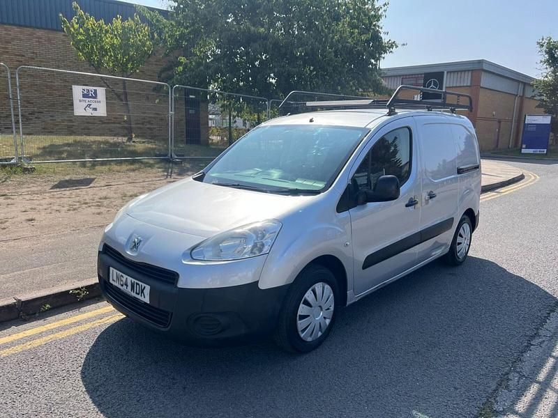 Silver Used 2014 Peugeot Partner MPV | £1,990 (Super price) - Image 1/4