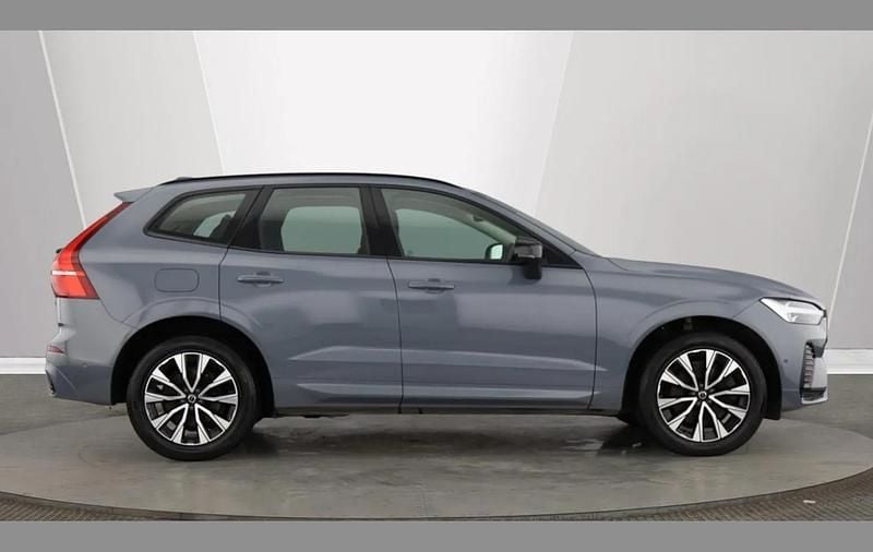 Used Volvo XC60 Plus 194 HP (142 kW) 2022 Grey SUV