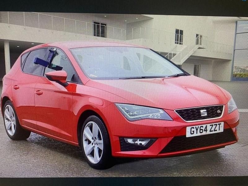 Red Used 2014 Seat Leon FR Hatchback | £7,980 (Fair price) - Image 1/4