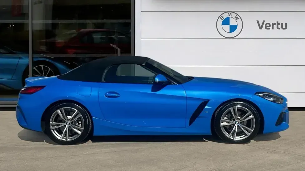 Used BMW Z4 M Sport 194 HP (142 kW) 2021 Blue Cabriolet