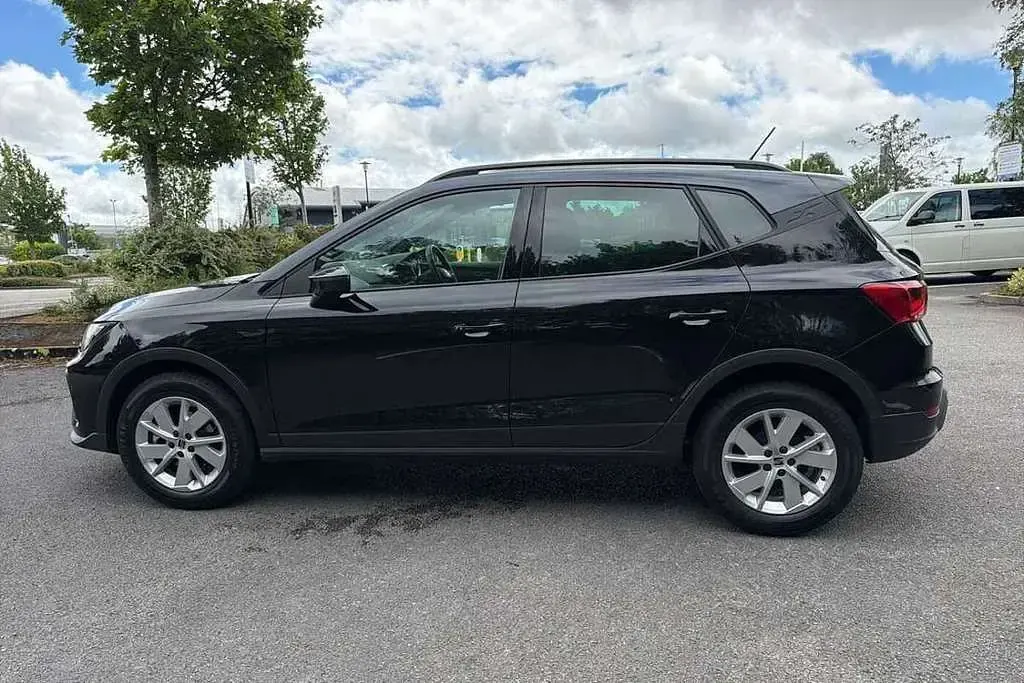 New Seat Arona SE Technology 94 HP (69 kW) 2026 Black SUV