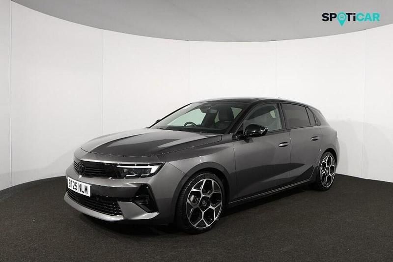 Used Vauxhall Astra Ultimate 130 HP (95 kW) 2025 Grey Hatchback