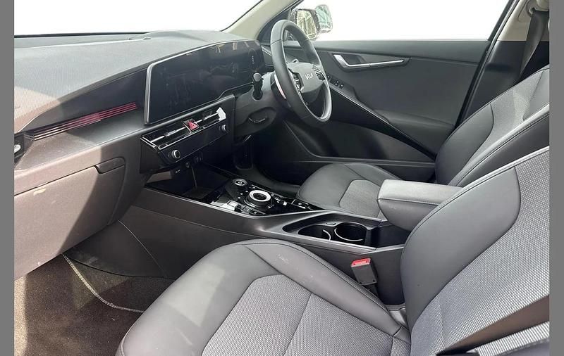 Used Kia e-Niro 150 kW (204 HP) 2025 Grey SUV