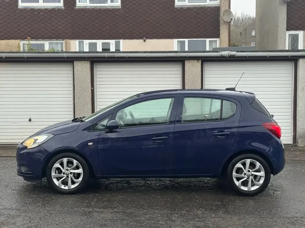 Used Vauxhall Corsa 75 HP (55 kW) 2017 Blue Hatchback