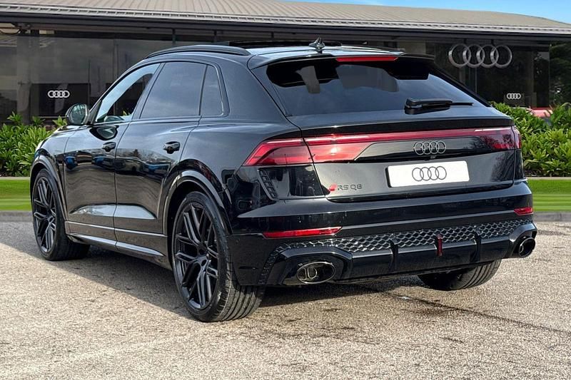New Audi RS Q8 Design 631 HP (464 kW) 2026 Black SUV