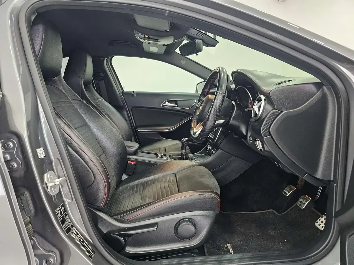 Used Mercedes A200 AMG line 136 HP (100 kW) 2017 Grey Hatchback