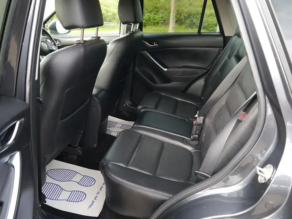 Second-hand Mazda CX-5 Inclusive 173 CP (127 kW) 2016 Gri SUV