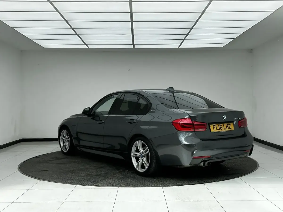 Used BMW 330e M Sport 252 HP (185 kW) 2016 Grey Sedan