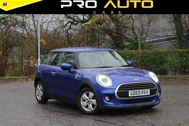 Used Mini Cooper Classic 2020 Blue Hatchback