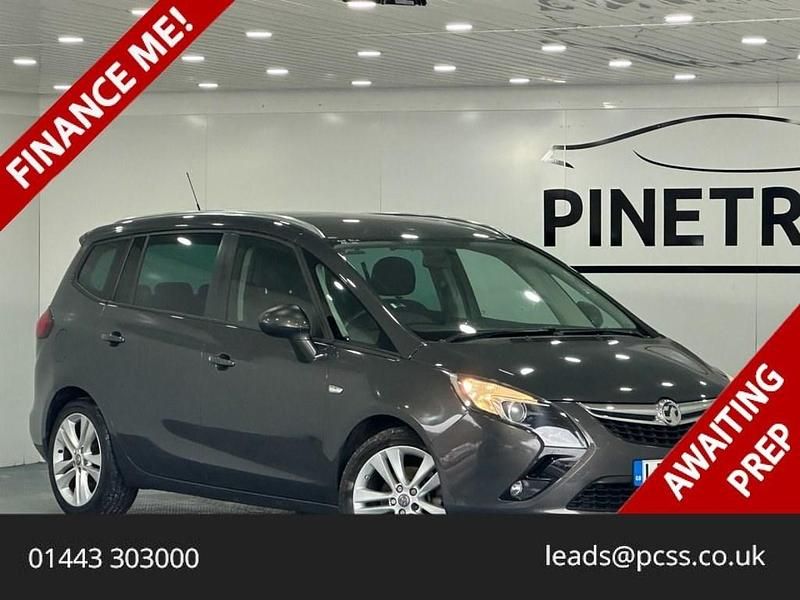 Used Vauxhall Zafira Tourer SRi 140 HP (102 kW) 2015 Grey MPV