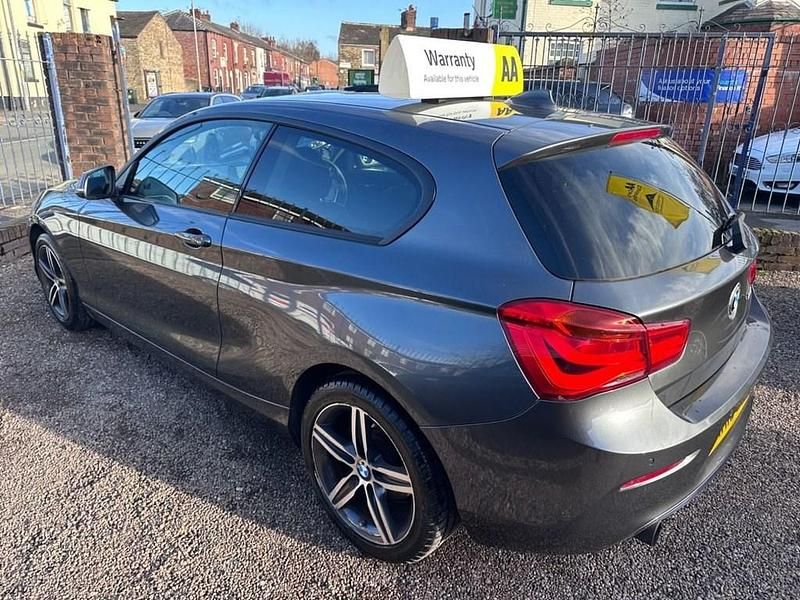 Used BMW 118 Sport Line 136 HP (100 kW) 2018 Grey Hatchback