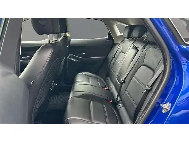 Używany Jaguar E-Pace S 200 KM (147 kW) 2019 Niebieski SUV