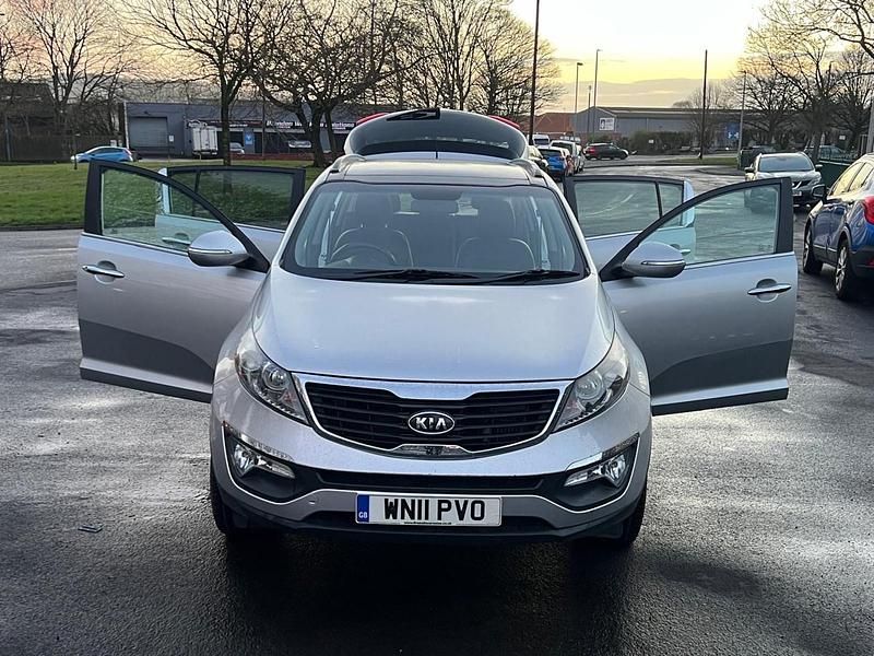 Begagnad Kia Sportage 115 HK (84 kW) 2011 Silver SUV