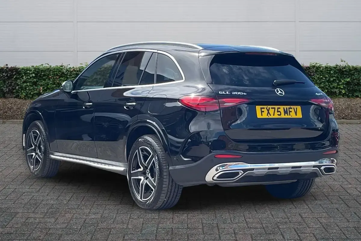 Used Mercedes GLC300e AMG line 2025 Black SUV