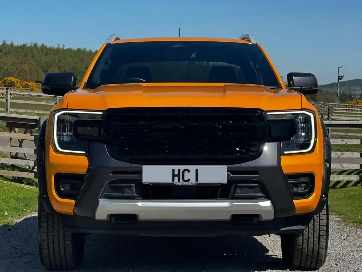 Begagnad Ford Ranger Wildtrack 205 HK (150 kW) 2023 Orange Pickup