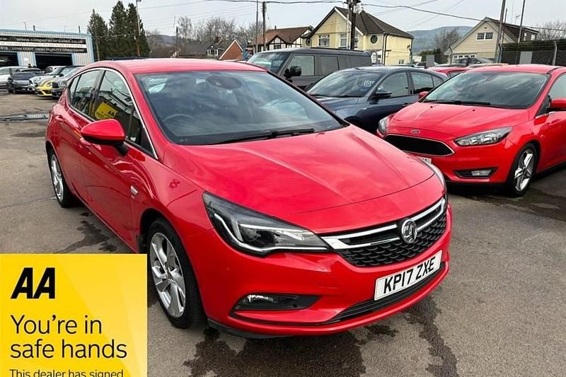 Used Vauxhall Astra SRi 2017 Red Hatchback