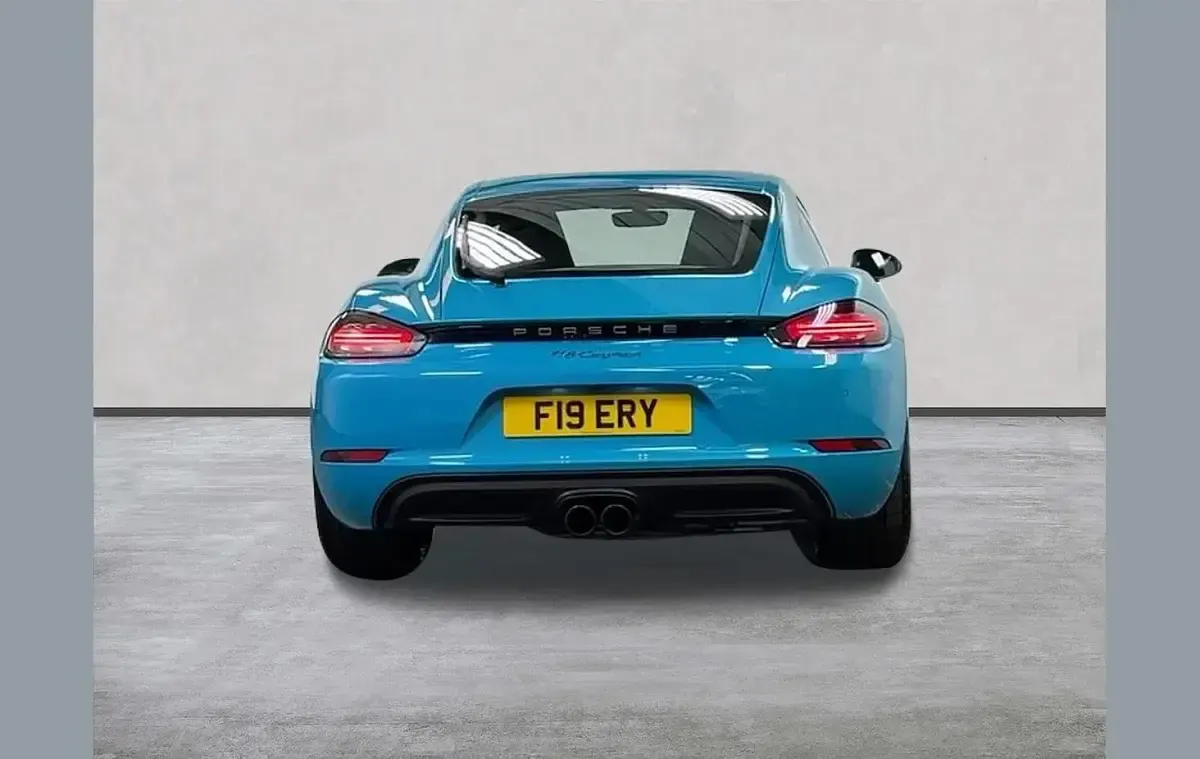 Used Porsche Cayman 300 HP (220 kW) 2019 Blue Coupe
