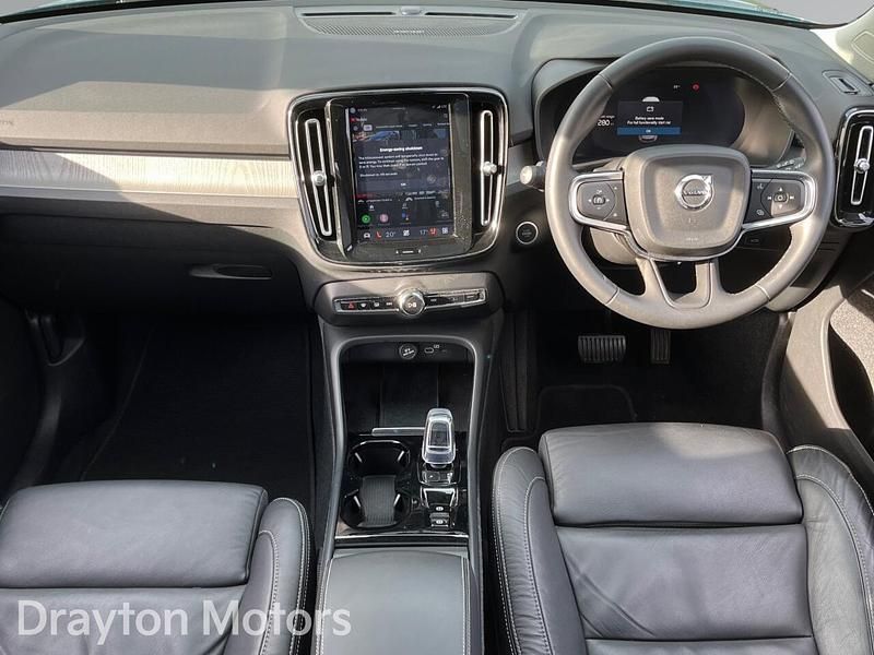 Used Volvo XC40 Ultimate 197 HP (144 kW) 2023 Blue SUV