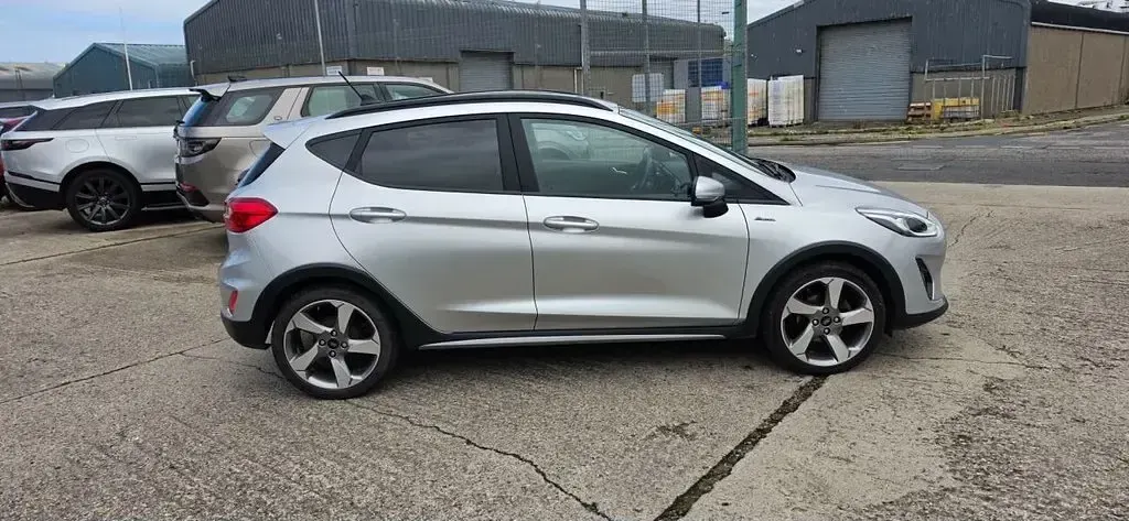 Used Ford Fiesta Active 95 HP (69 kW) 2020 Silver Hatchback