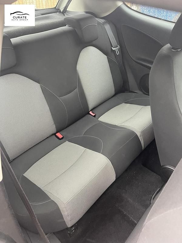 Used Alfa Romeo MiTo Turismo 95 HP (69 kW) 2010 White Hatchback