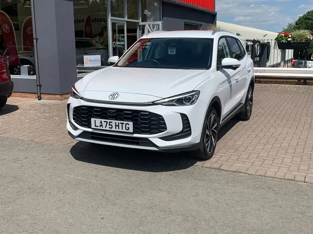 Used MG ZS Trophy 196 HP (144 kW) 2025 White SUV