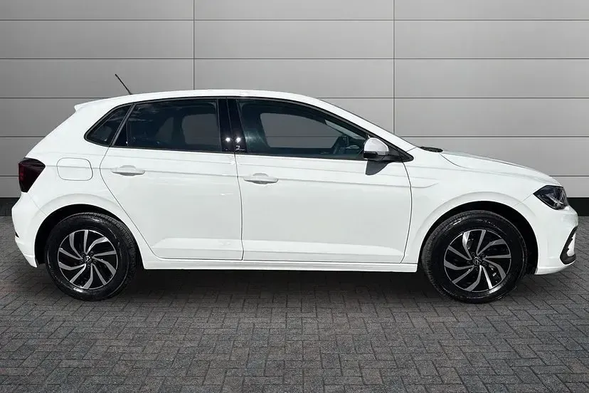 New VW Polo Life 95 HP (69 kW) 2026 Pure white Hatchback