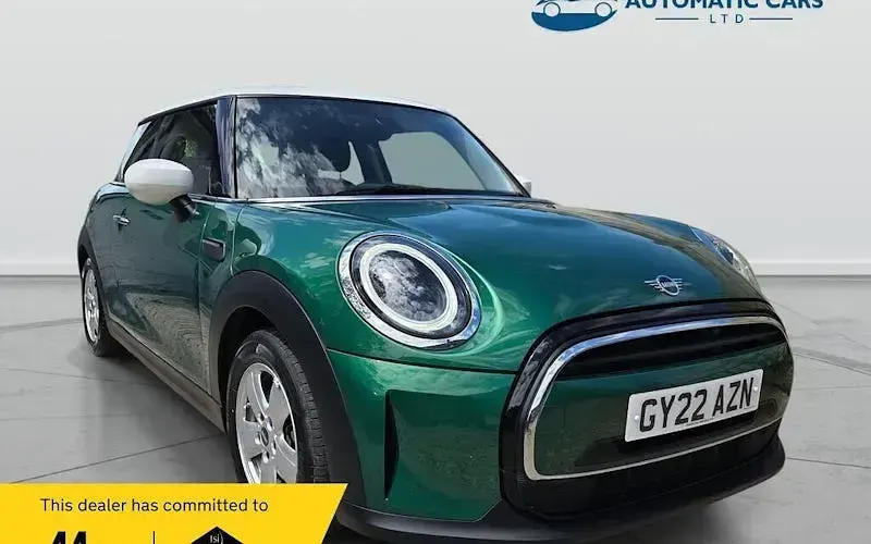Used Mini Cooper Classic 136 HP (100 kW) 2022 Hatchback