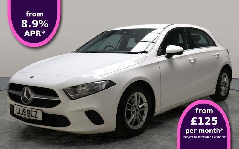 Used 2021 Mercedes A180 SE Hatchback | £10,657 - Image 1/3
