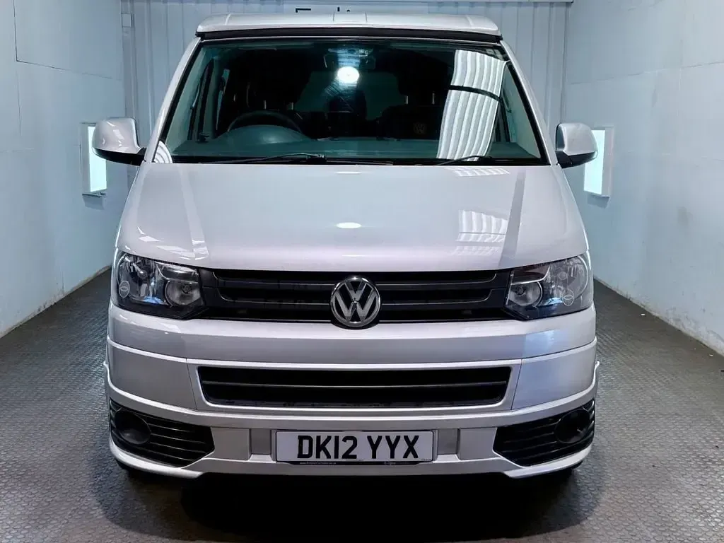Usado VW Transporter 102 HP (75 kW) 2012 Prateado Van