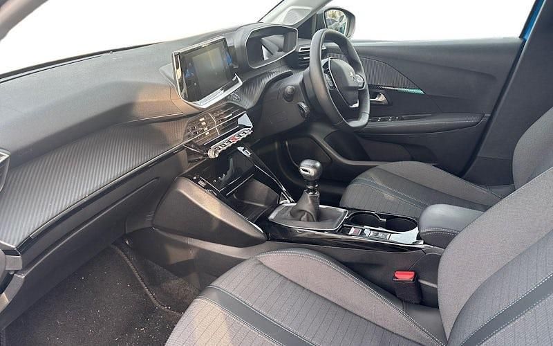 Used Peugeot 208 Allure+ 102 HP (75 kW) 2023 Blue Hatchback