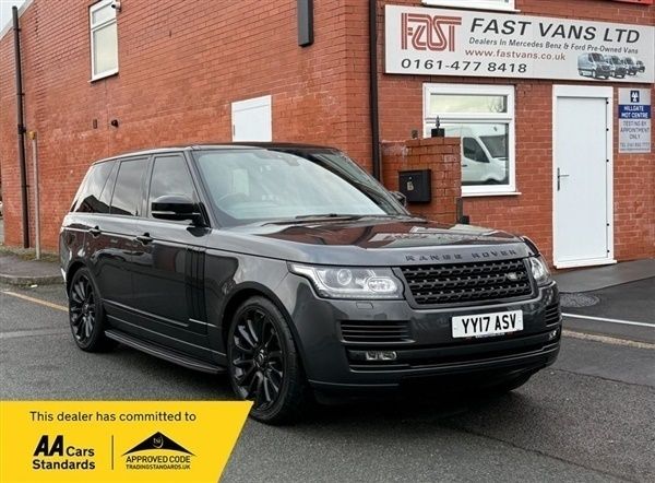 Grey Used 2017 Land Rover Range Rover Vogue SUV | £20,949 (Fair price) - Image 1/1