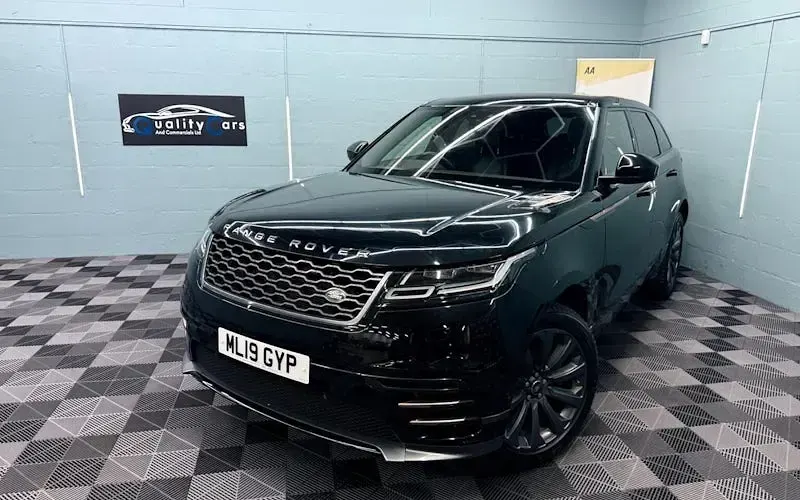 Used Land Rover Range Rover Velar SE Dynamic 179 HP (131 kW) 2019 Black SUV