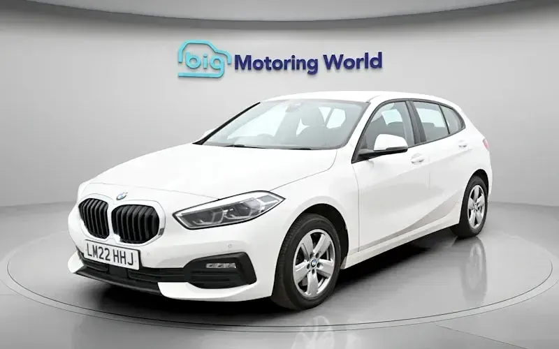 Second-hand BMW 118 136 CP (100 kW) 2024 Hatchback